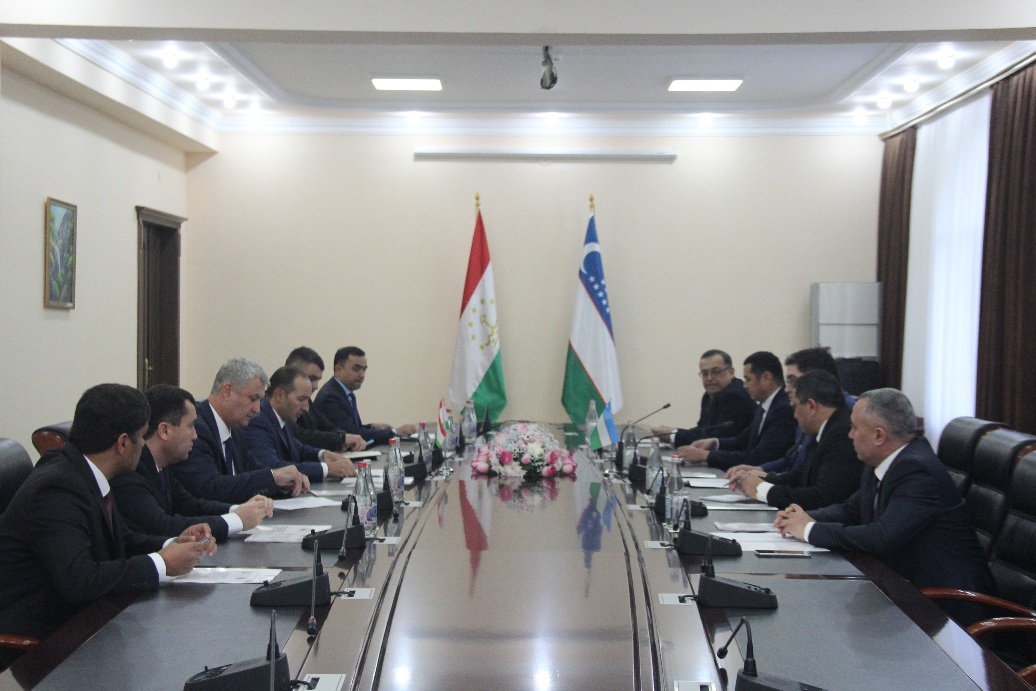  Двусторонняя встреча руководства Агентства и Департамента по борьбе с экономическими преступлениями при Генеральной прокуратуре Республики Узбекистан 